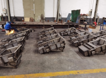 振动机械设备钢结构部件焊接